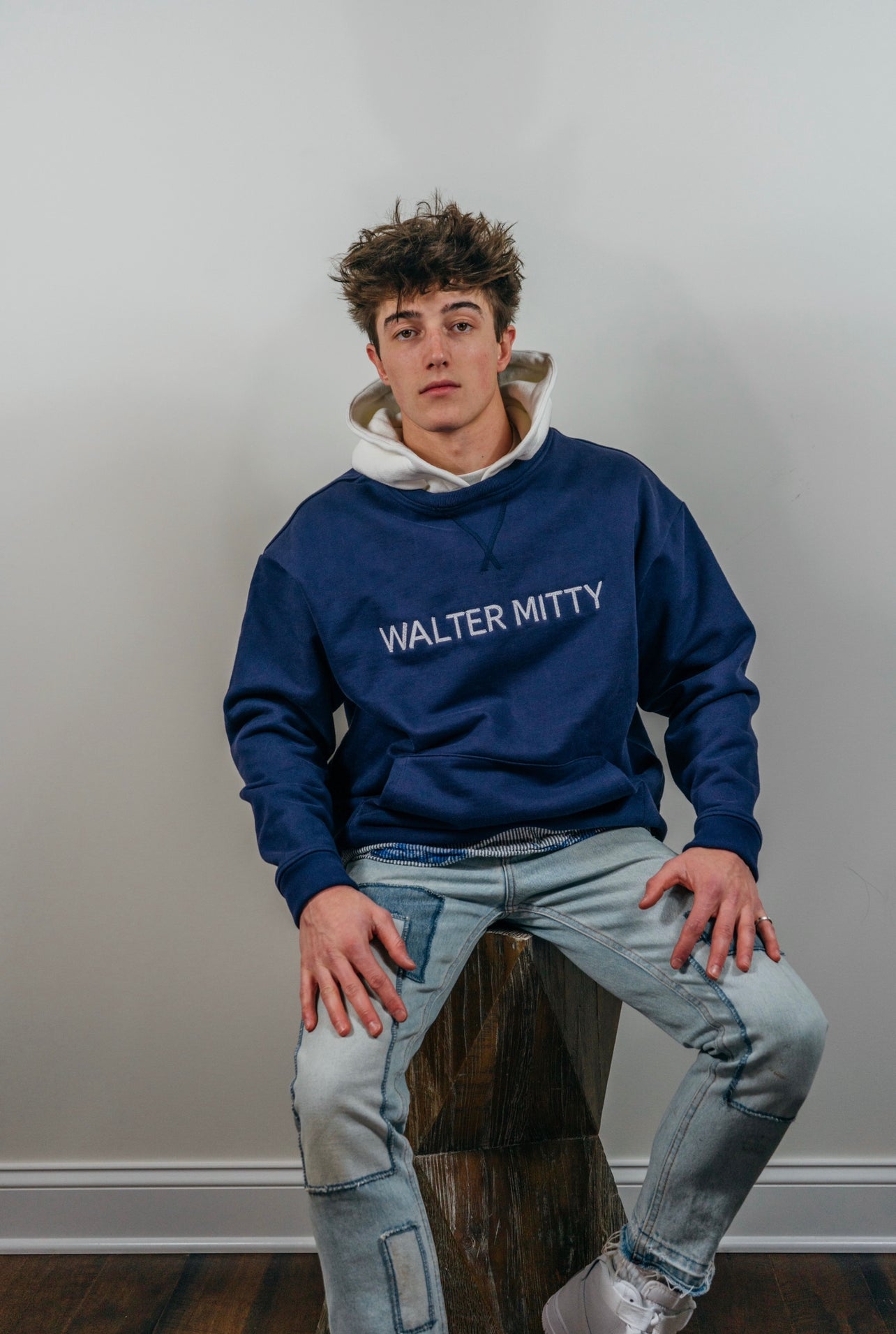 Walter Mitty - Contrast Hoodie